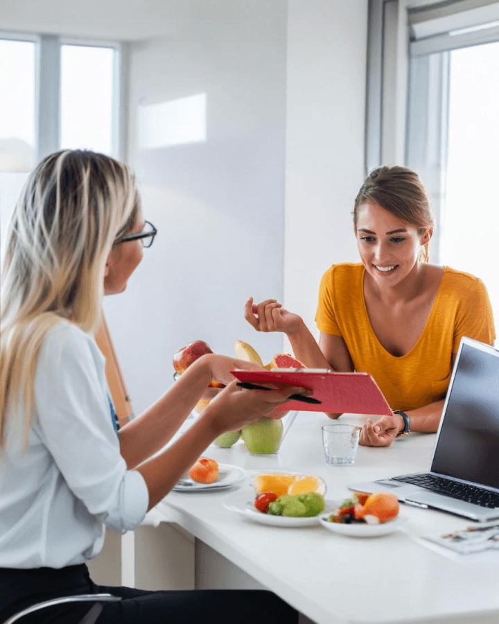 Nutritionist vs. Dietitian